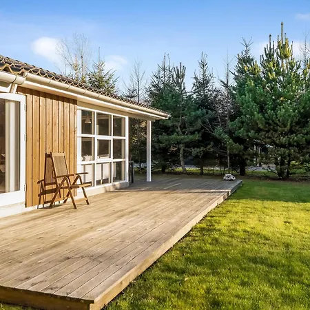 Bright With Electric Charger, Terrace And Wood-burning Stove Holiday home